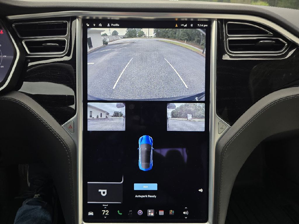 2017 Tesla Model S Image 41