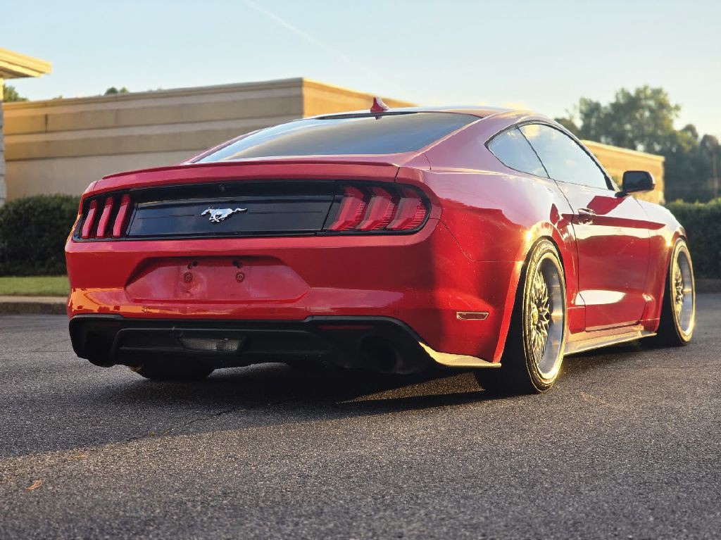 2021 Ford Mustang Image 10