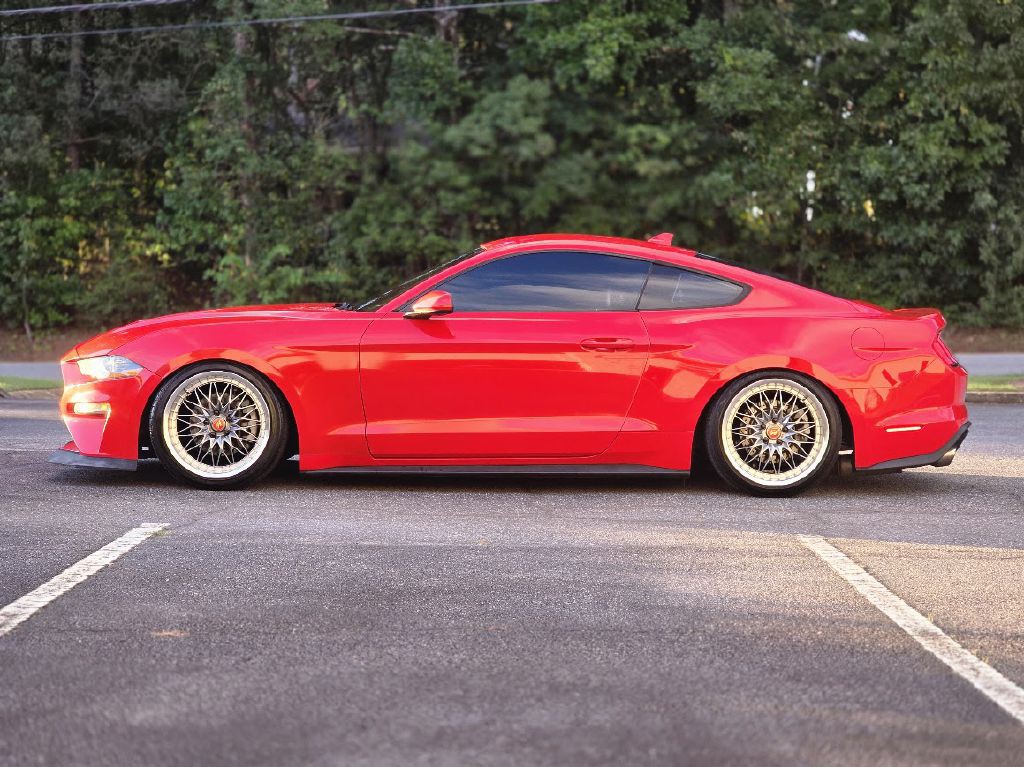 2021 Ford Mustang Image 4