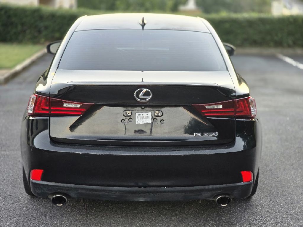 2014 Lexus IS 250 Image 9