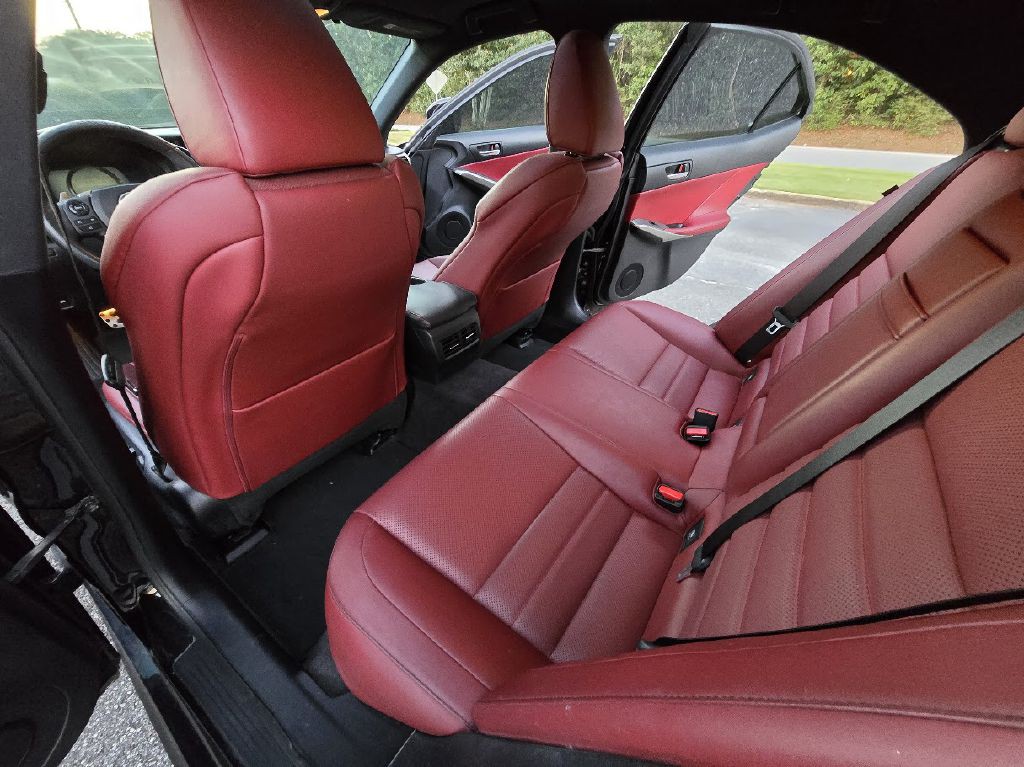 2014 Lexus IS 250 Image 22