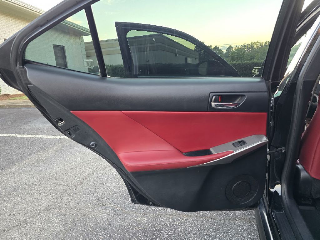 2014 Lexus IS 250 Image 27