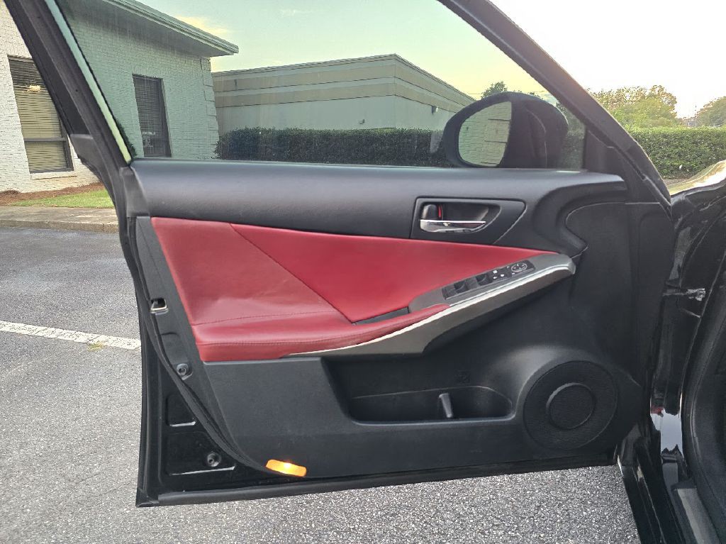 2014 Lexus IS 250 Image 28