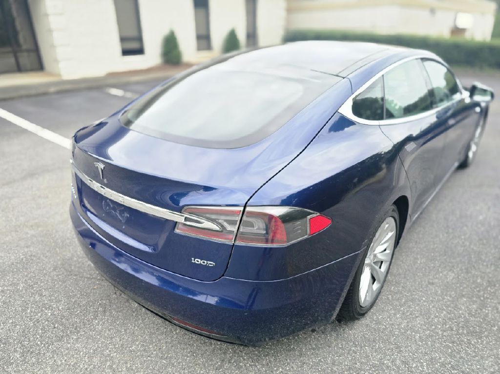 2018 Tesla Model S Image 13