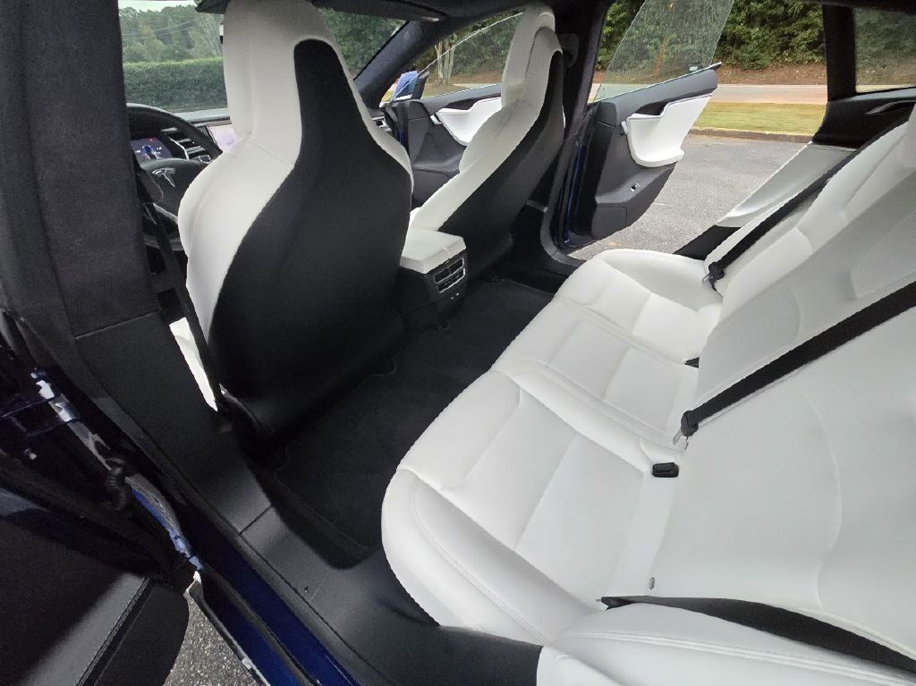 2018 Tesla Model S Image 22