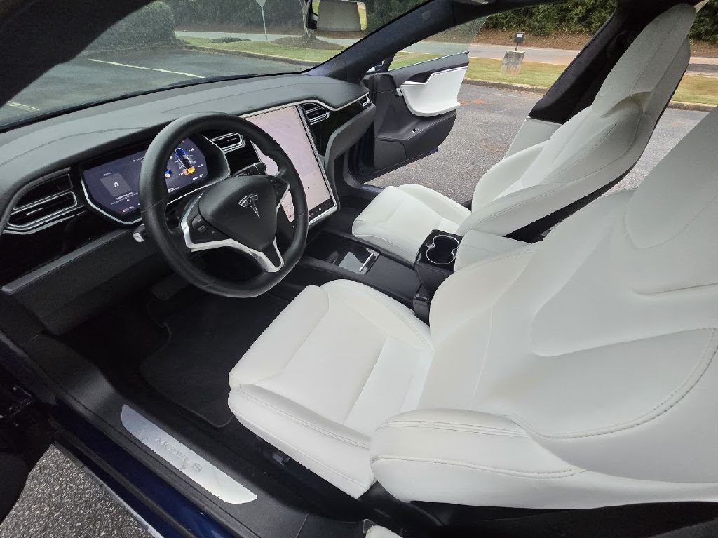 2018 Tesla Model S Image 24