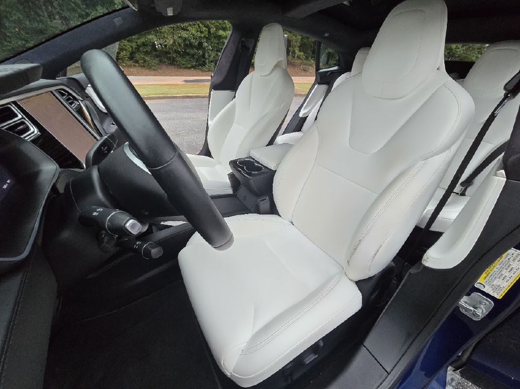 2018 Tesla Model S Image 25