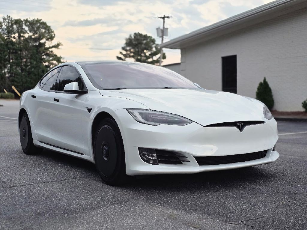 2018 Tesla Model S Image 14