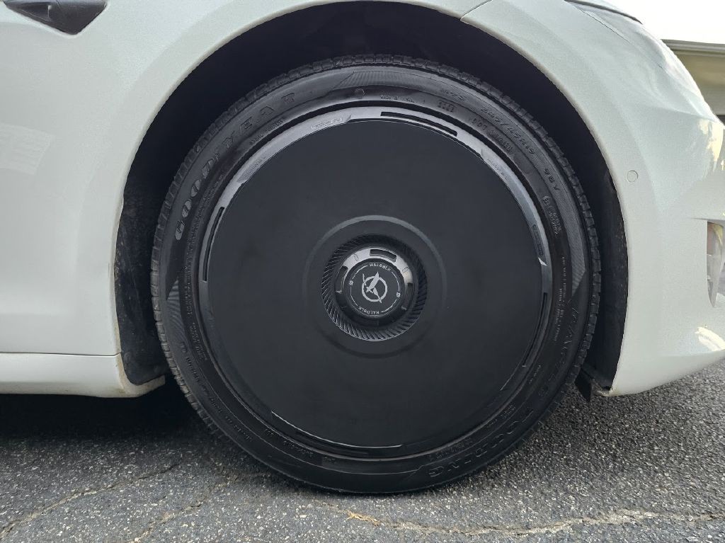 2018 Tesla Model S Image 20