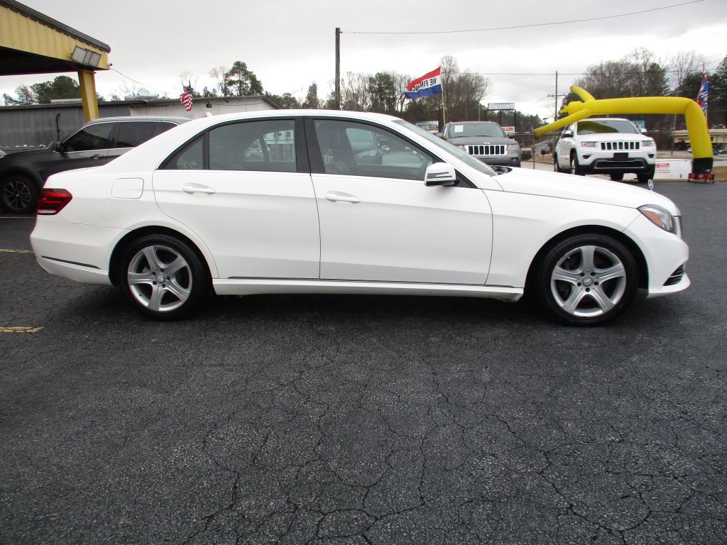 2014 Mercedes-Benz E-Class Image 3