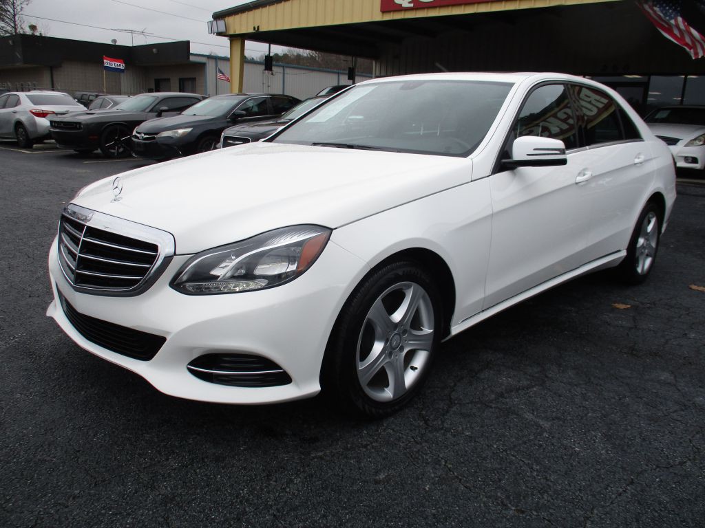 2014 Mercedes-Benz E-Class Image 1