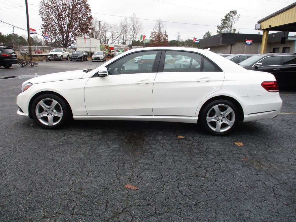 2014 Mercedes-Benz E-Class Image 3