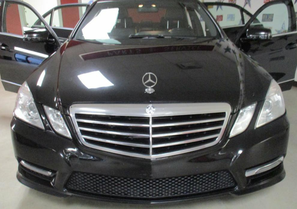 2013 Mercedes-Benz E-Class Image 2
