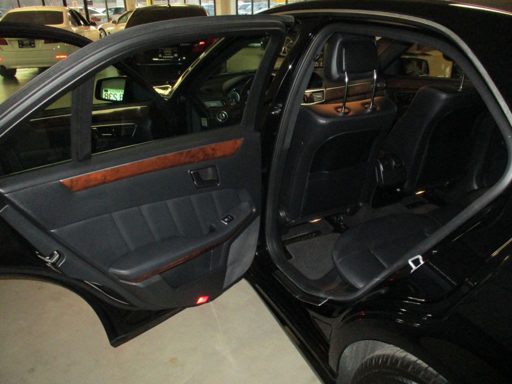 2013 Mercedes-Benz E-Class Image 10