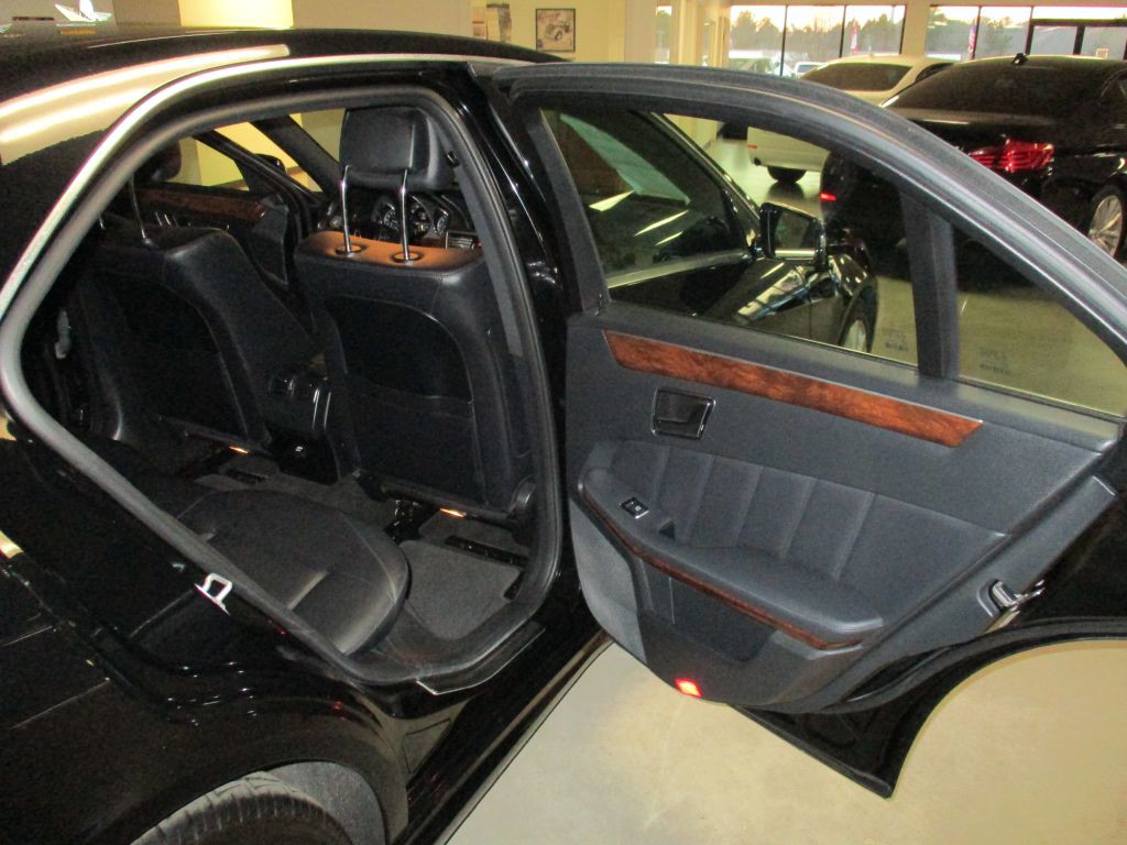 2013 Mercedes-Benz E-Class Image 12