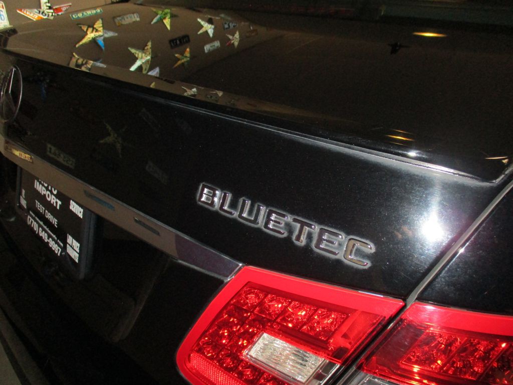 2013 Mercedes-Benz E-Class Image 13