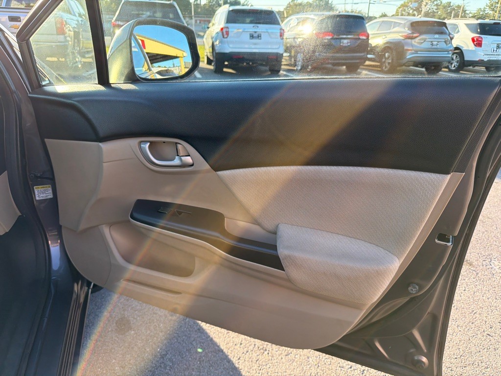 2013 Honda Civic Image 17