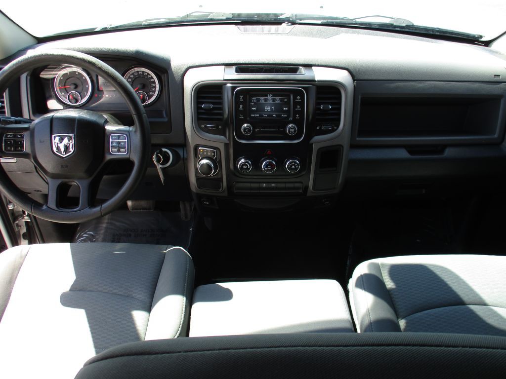 2016 Dodge Ram 1500 Image 16