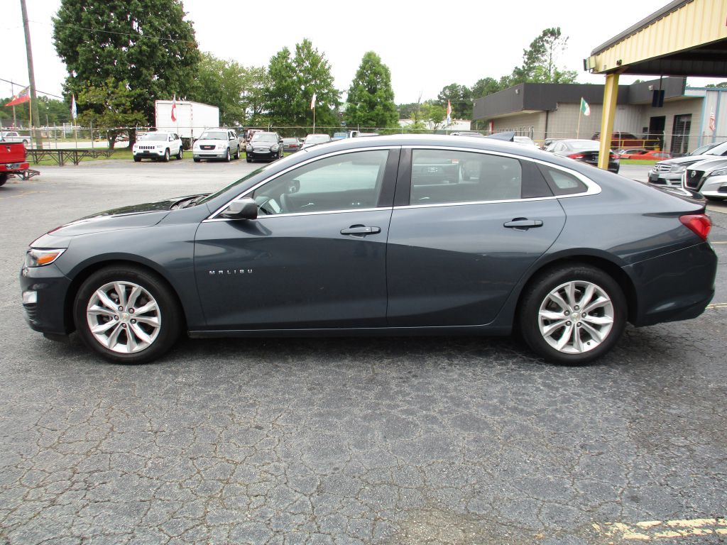 2020 Chevrolet Malibu Image 2