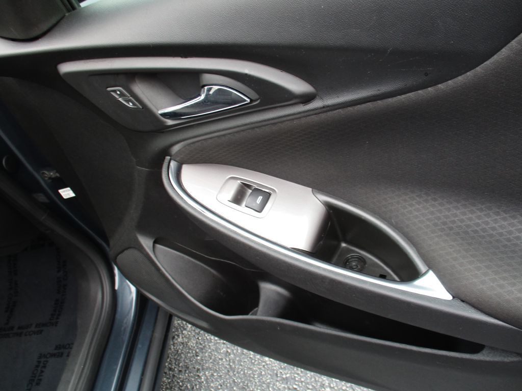 2020 Chevrolet Malibu Image 24