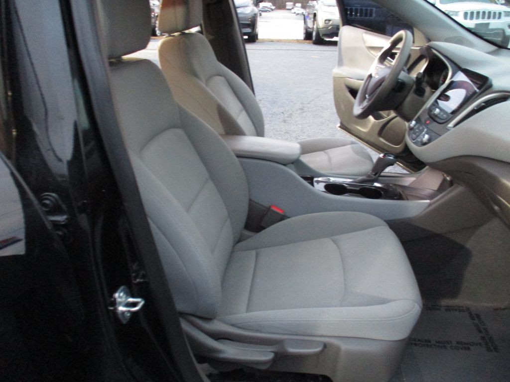 2019 Chevrolet Malibu Image 19