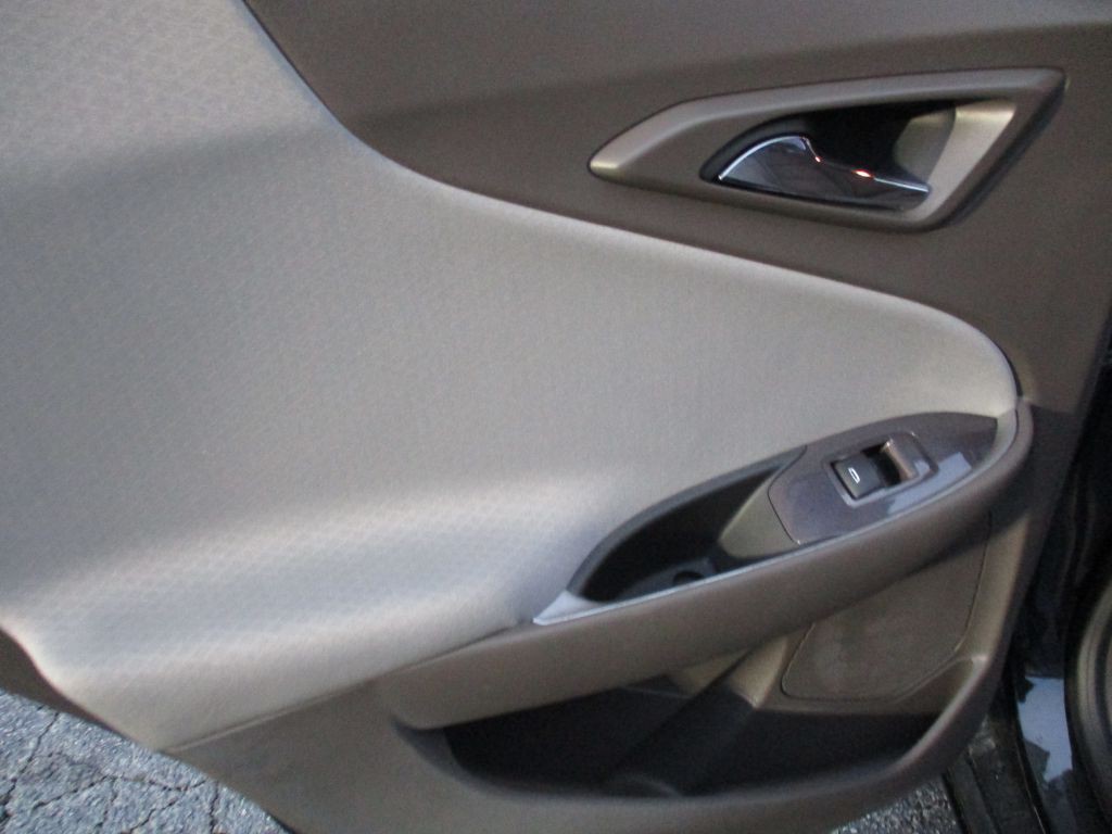 2019 Chevrolet Malibu Image 21