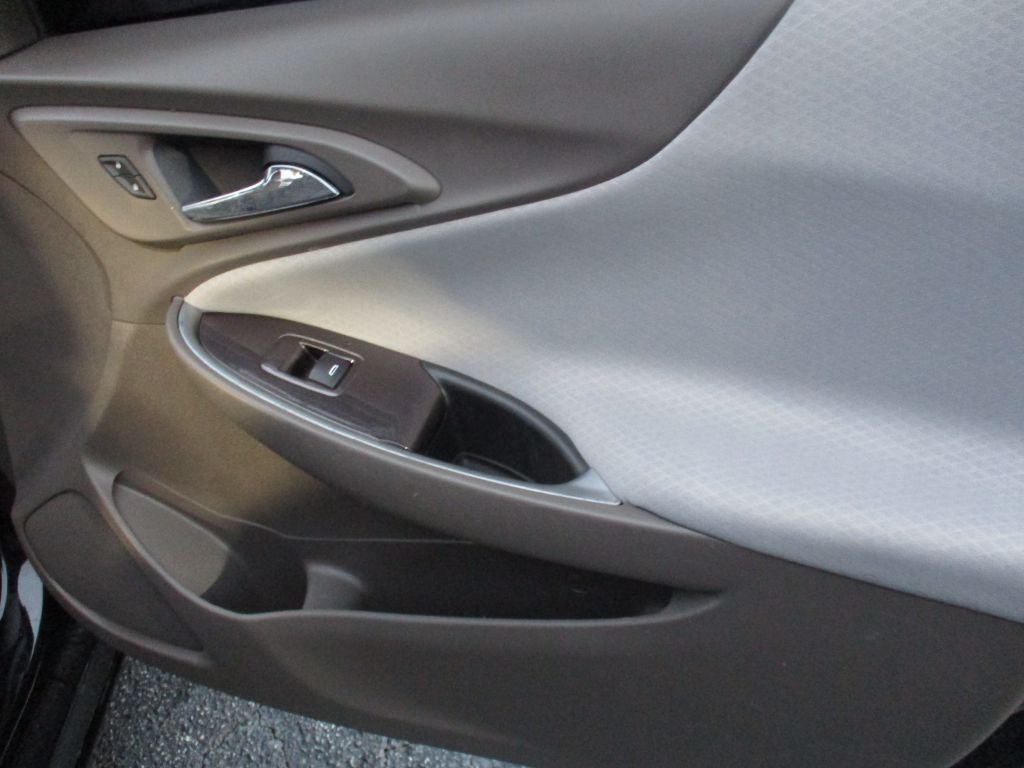 2019 Chevrolet Malibu Image 23