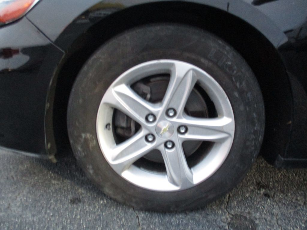 2019 Chevrolet Malibu Image 27