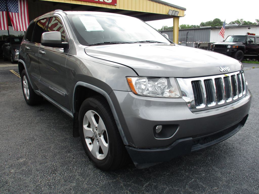 2012 Jeep Grand Cherokee Image 8