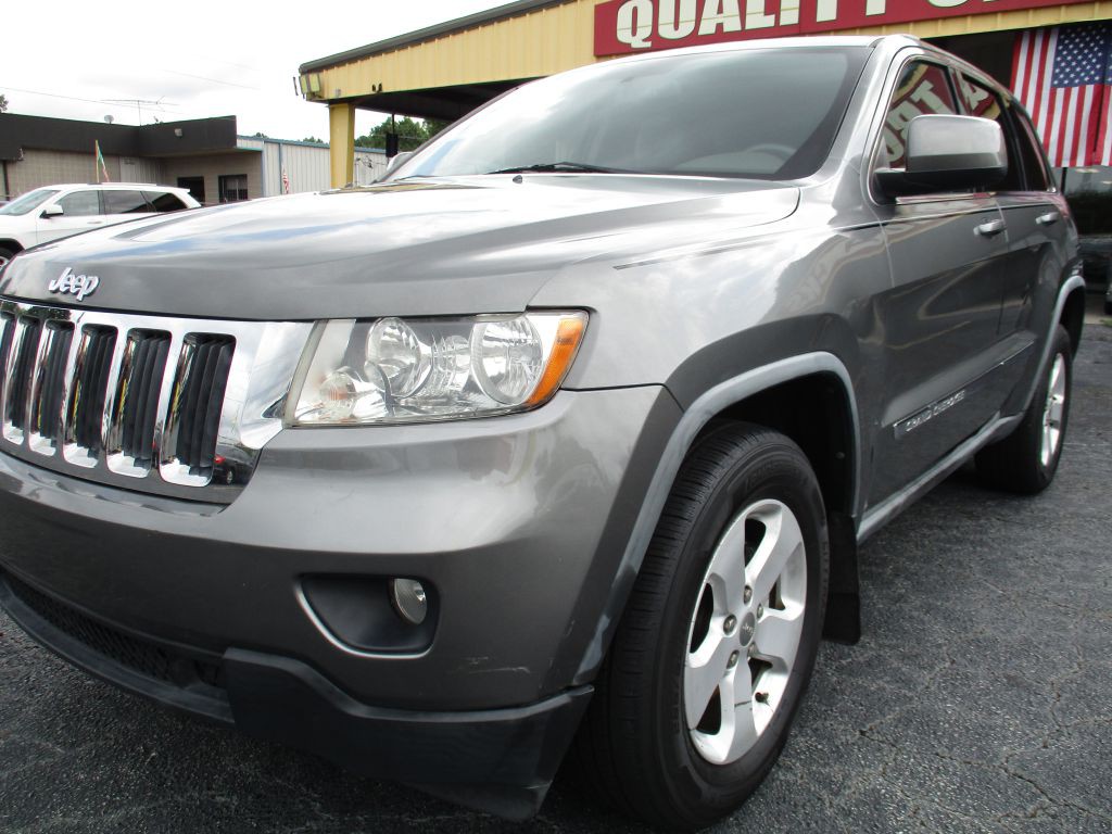 2012 Jeep Grand Cherokee Image 9