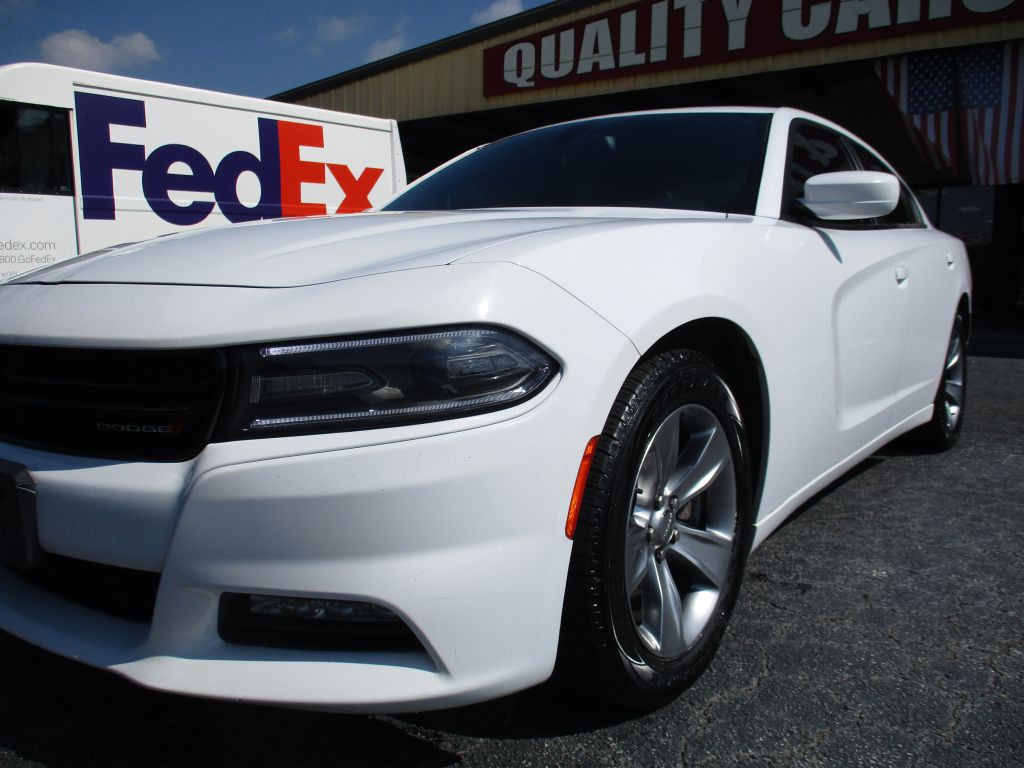 2015 Dodge Charger Image 9