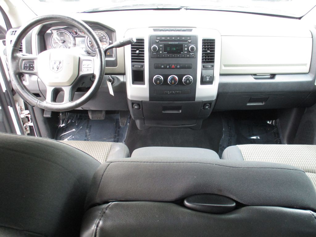 2012 Dodge Ram 1500 Image 14