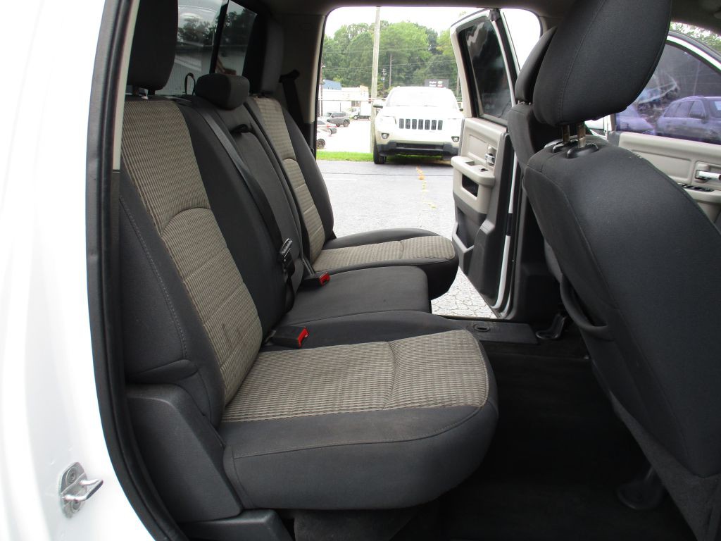 2012 Dodge Ram 1500 Image 17