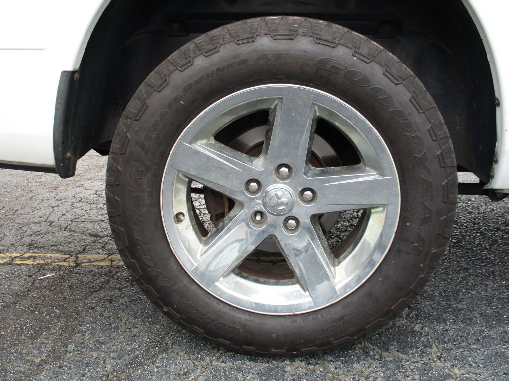 2012 Dodge Ram 1500 Image 24