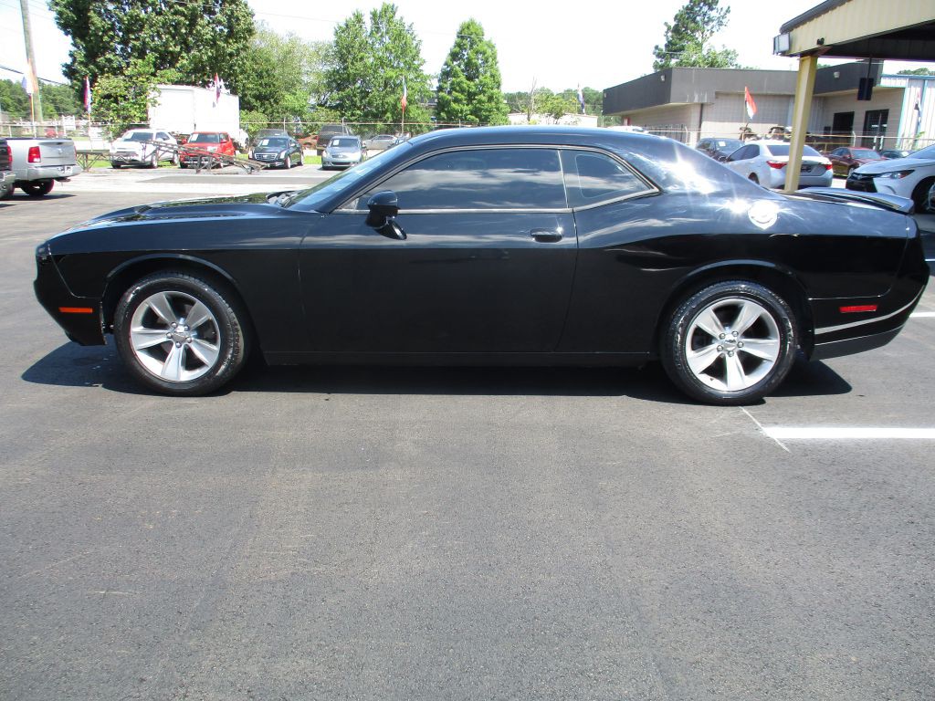 2019 Dodge Challenger Image 3