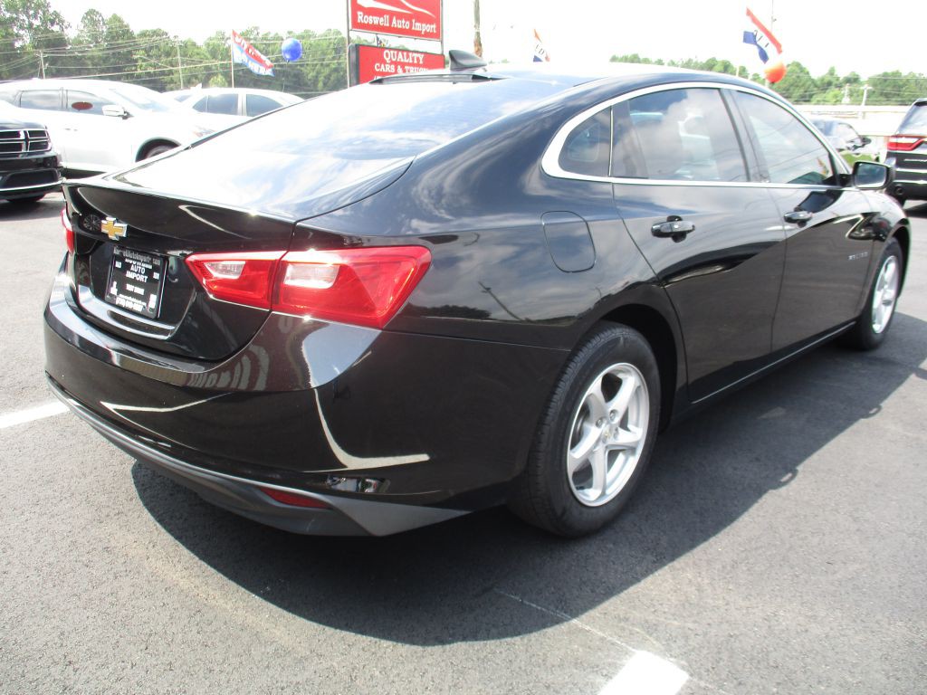 2017 Chevrolet Malibu Image 7