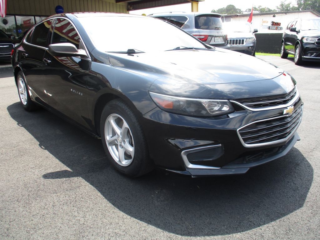 2017 Chevrolet Malibu Image 8