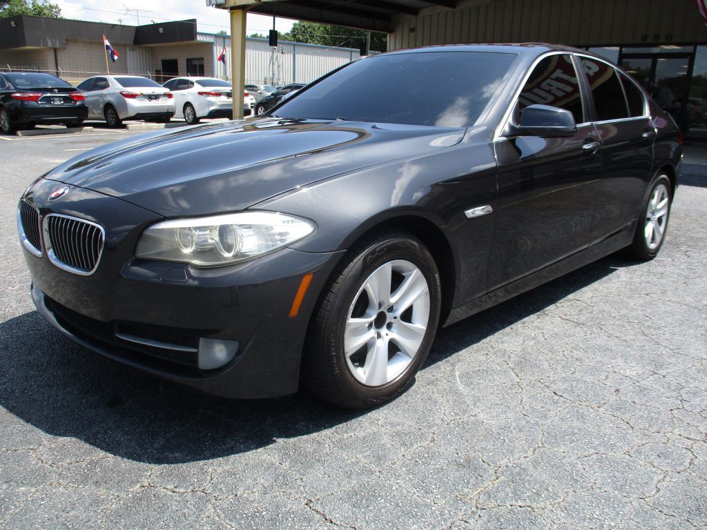 2012 BMW 5 Series Image 5