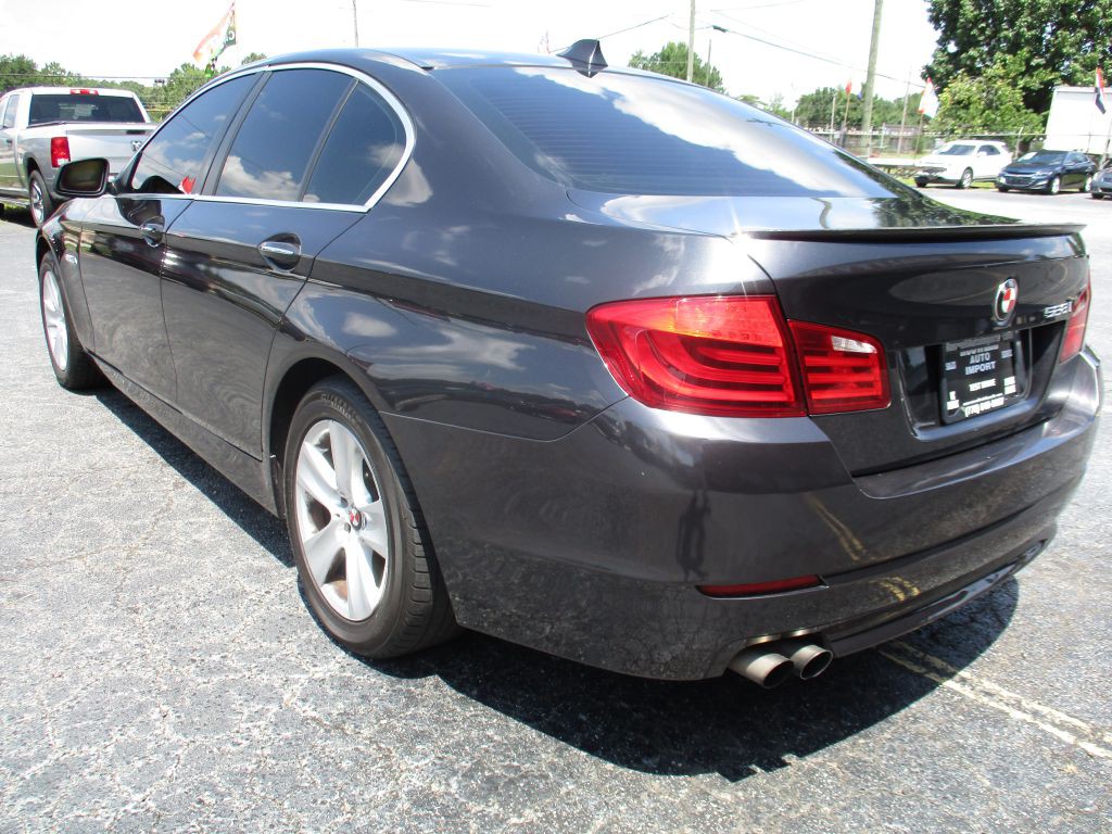 2012 BMW 5 Series Image 6