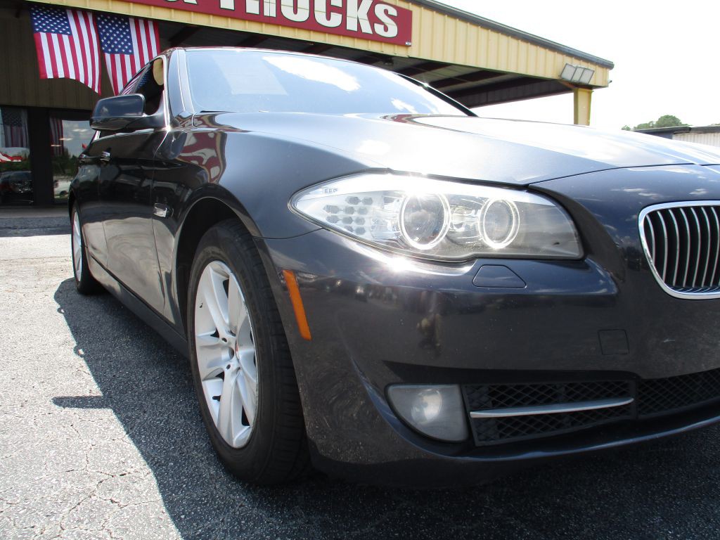 2012 BMW 5 Series Image 10