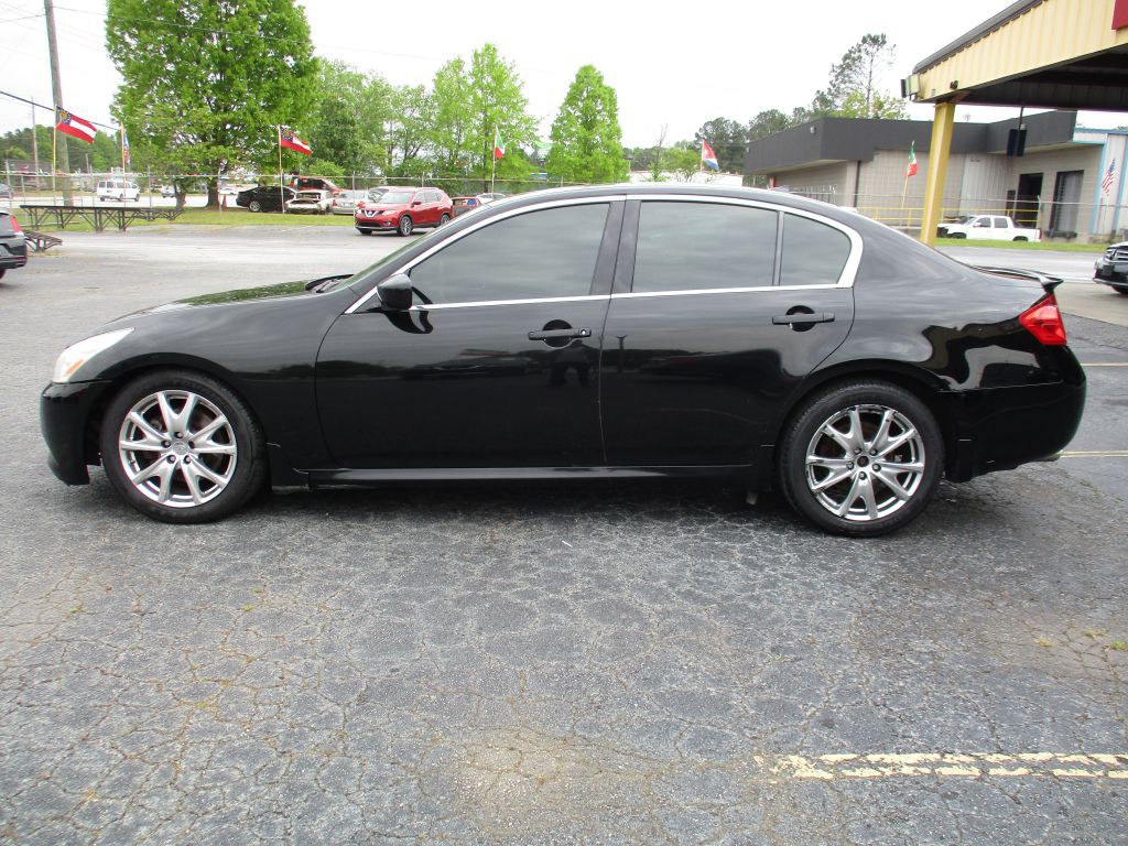 2009 INFINITI G37 Image 2