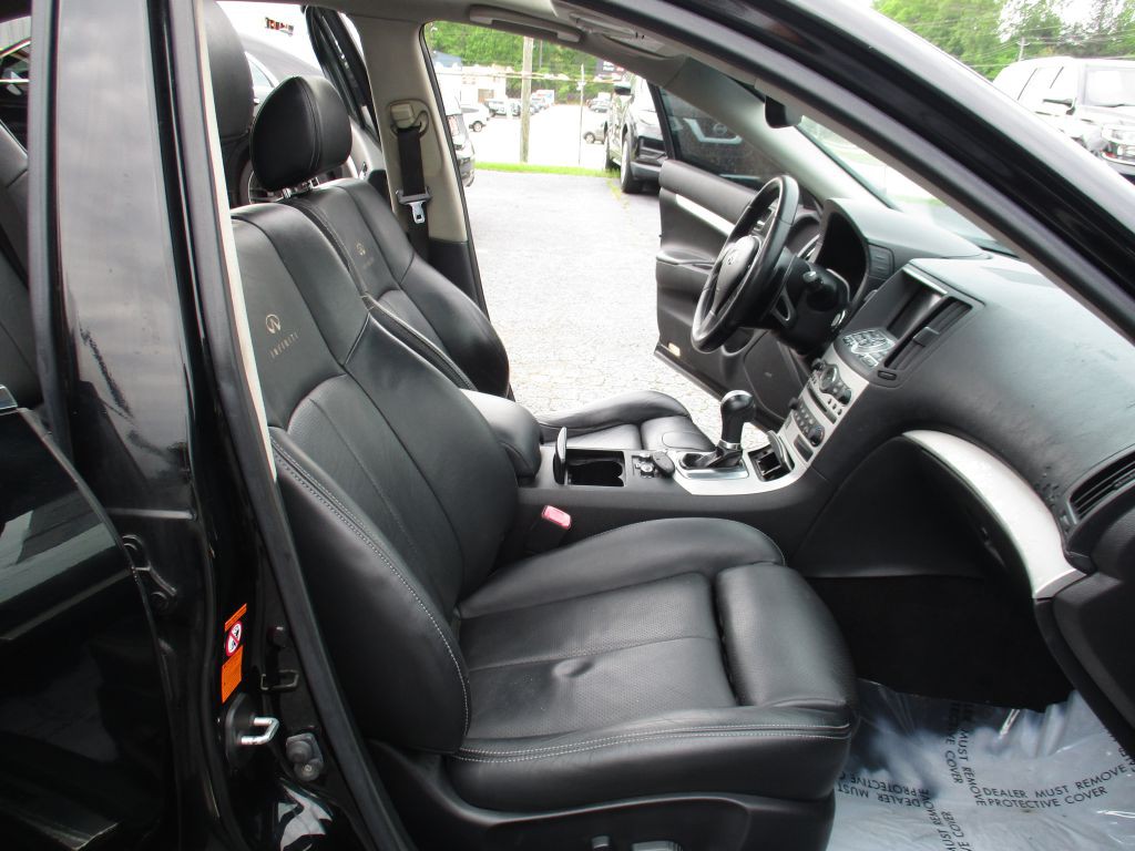 2009 INFINITI G37 Image 20
