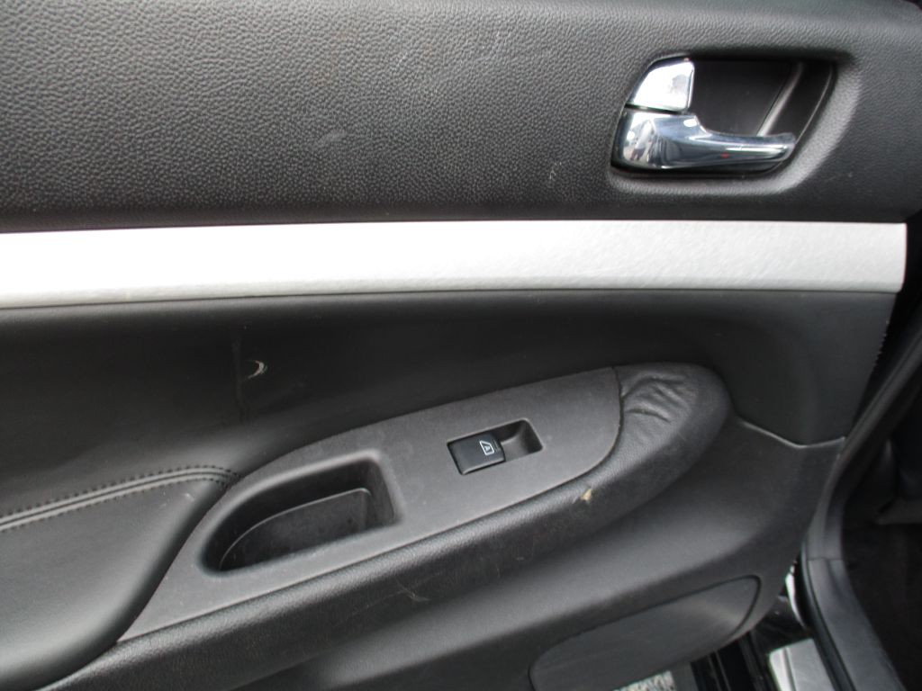 2009 INFINITI G37 Image 22
