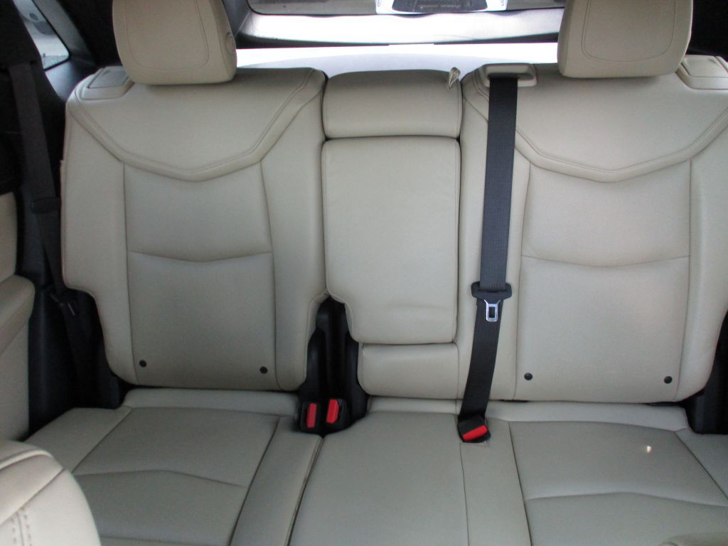 2017 Cadillac XT5 Image 15