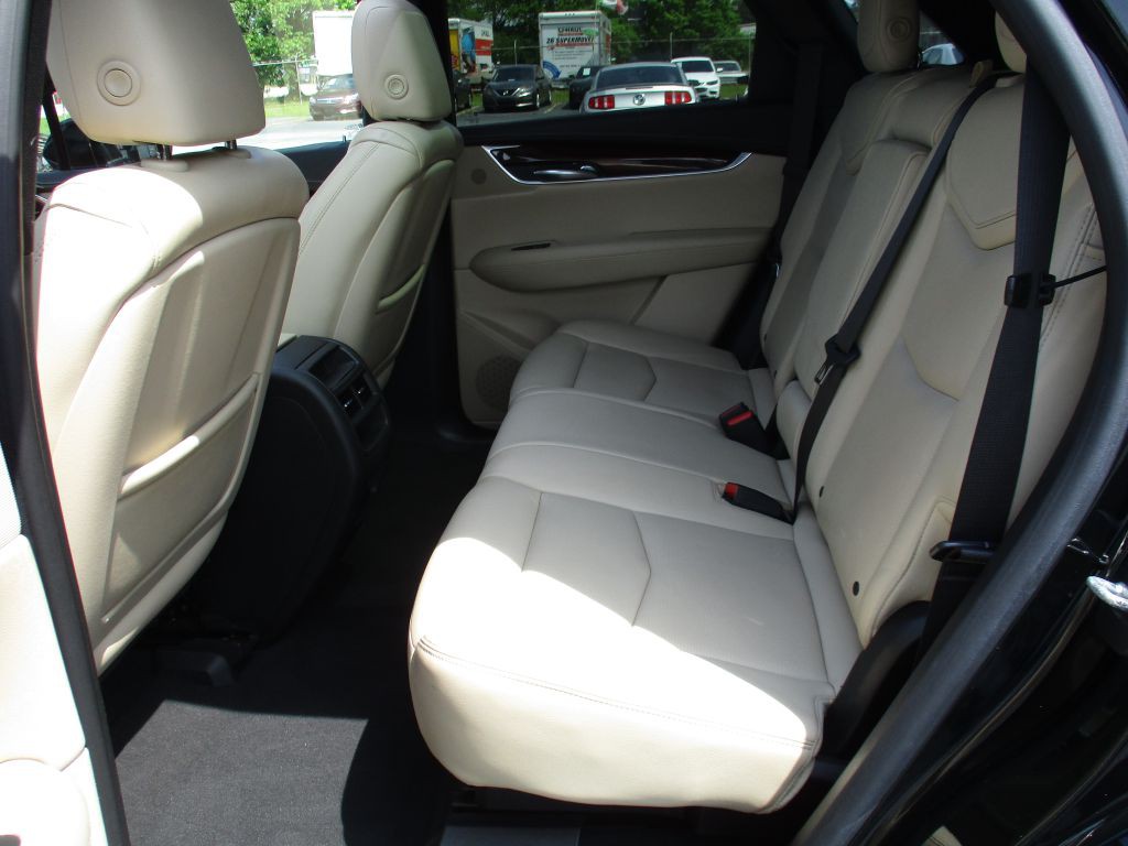 2017 Cadillac XT5 Image 18