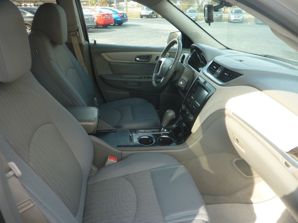 2015 Chevrolet Traverse Image 22