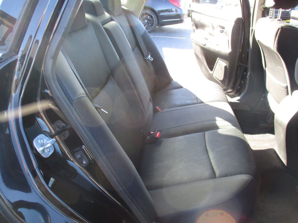 2016 Nissan Altima Image 19