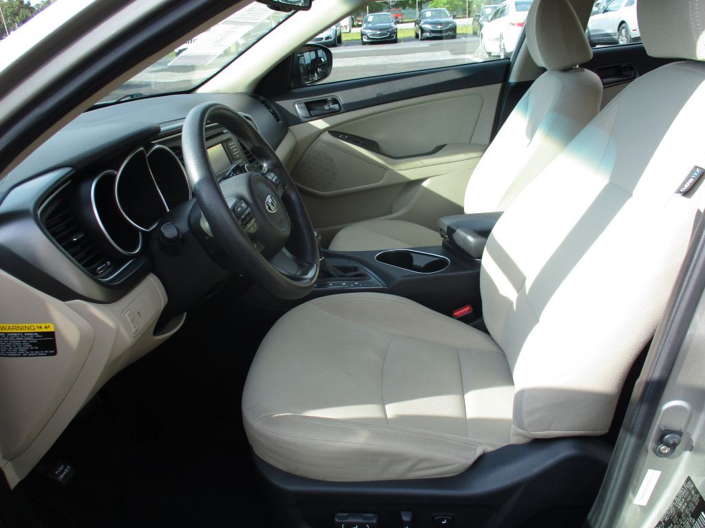 2015 Kia Optima Image 17