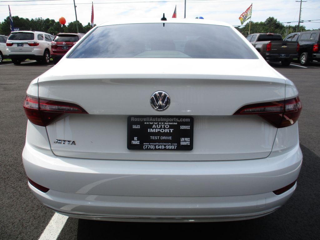 2019 Volkswagen Jetta Image 4