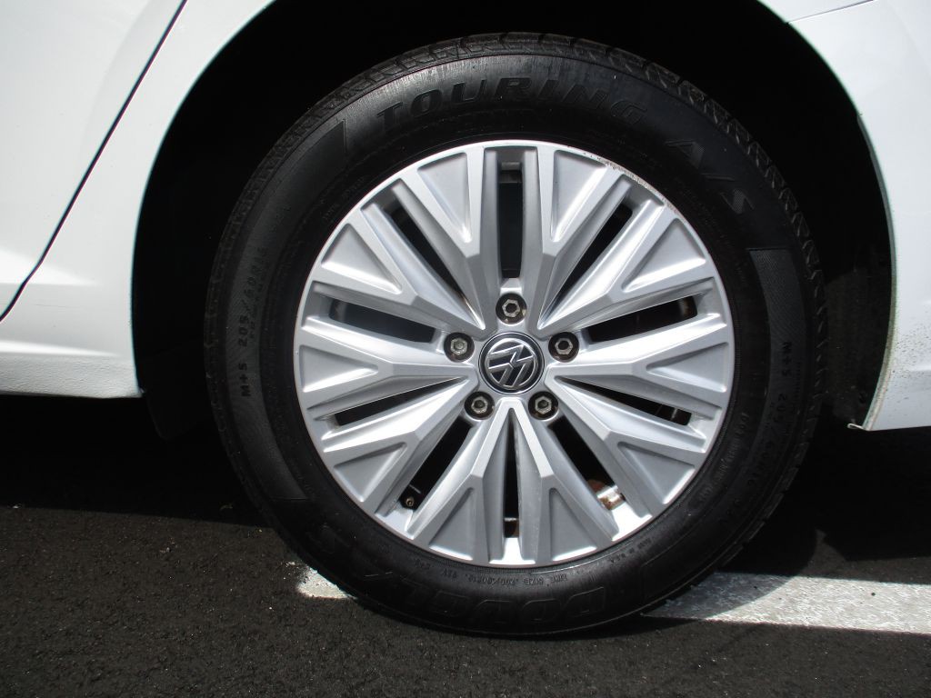 2019 Volkswagen Jetta Image 27